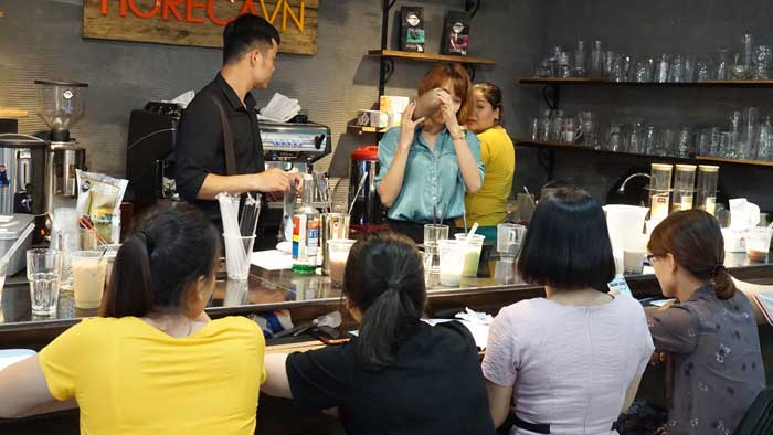 Nghề pha chế có khó học không?