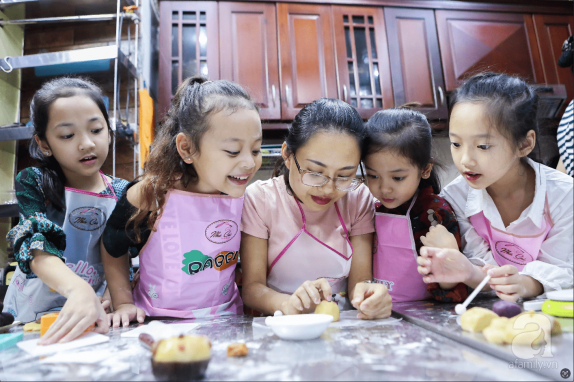 Lớp học làm bánh cho bé - workshop dạy làm bánh cho bé